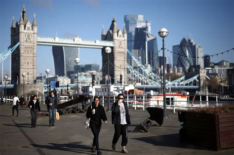 population of london in 2020|London’s population hit record 9m high last year.